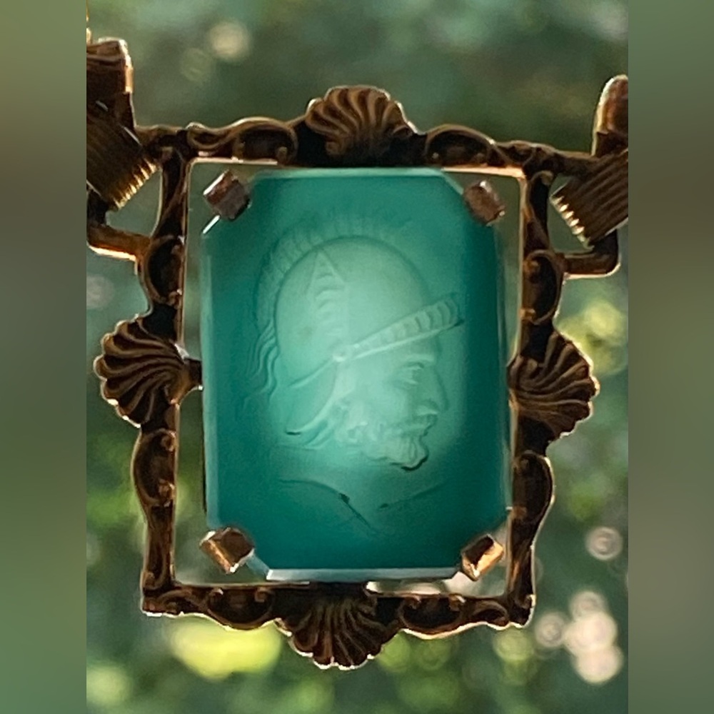 RARE GREEN STONE INTAGLIO Necklace